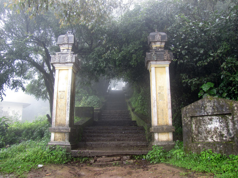 Gate of Ancient Shri Parshwanath Digambar Jain Temple (Kundadri temple)