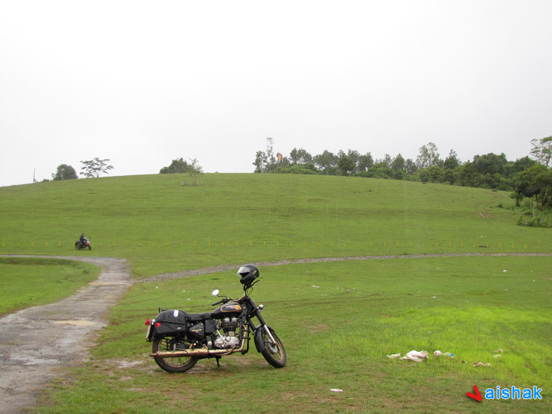 An amazing view of a small hill on Virajpet - Madikeri road